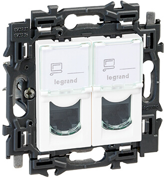 [LEG741571] Prise informatique RJ45 - Double - UTP6 - Valena Next - Blanc - Legrand