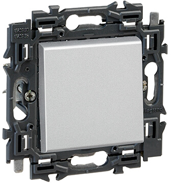 [LEG741645] Interrupteur inverseur 10A - Connexion rapide - Valena Next - Alu - Legrand